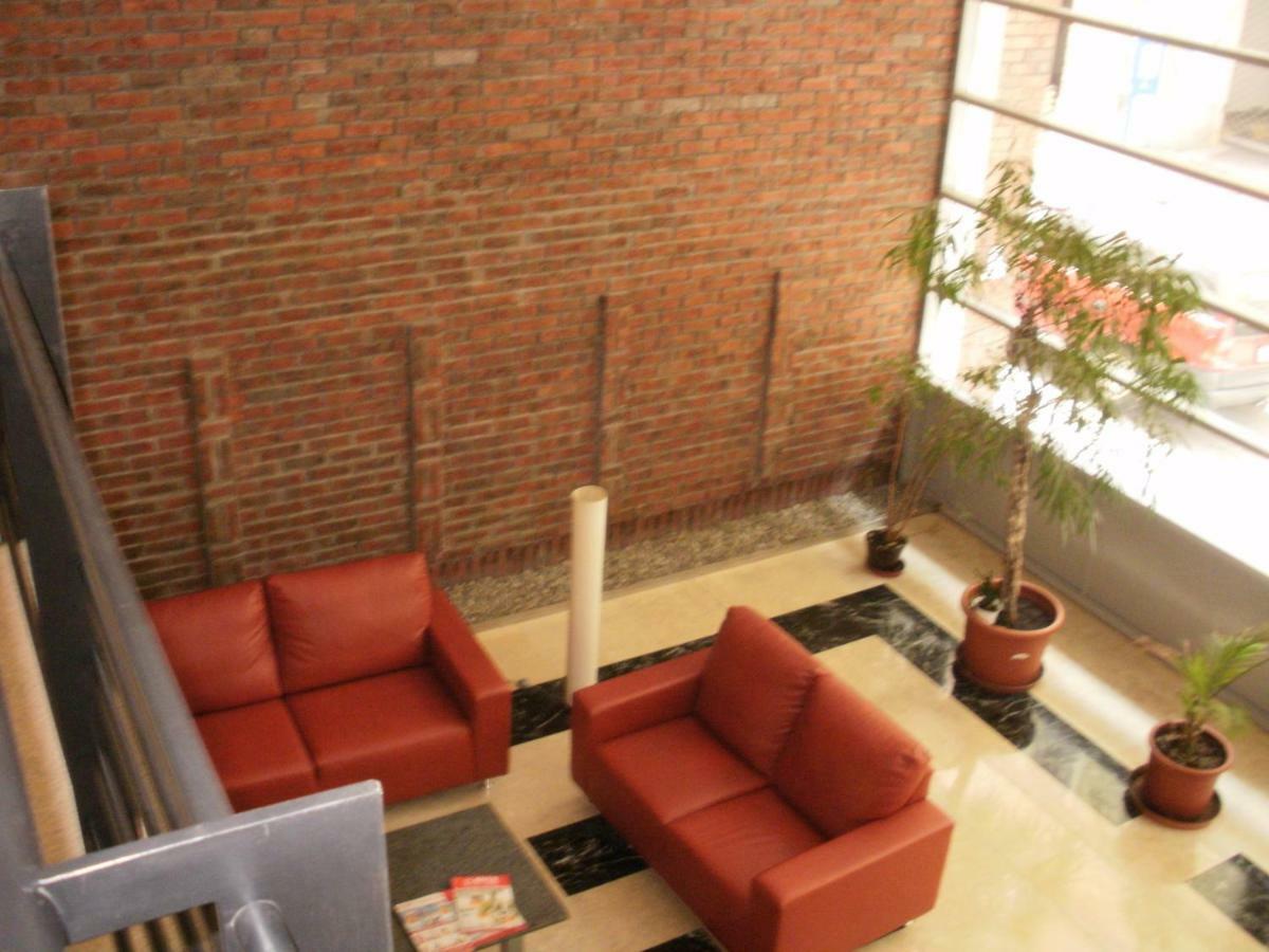Downtown Garden Isle In Urban Style-Free Parking Apartment Budapest Ngoại thất bức ảnh